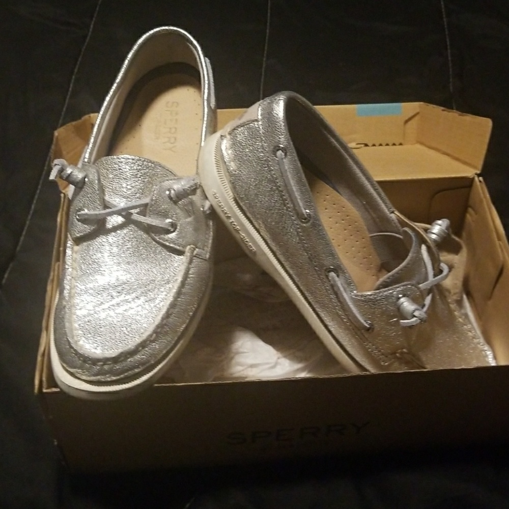 Sperry loafer